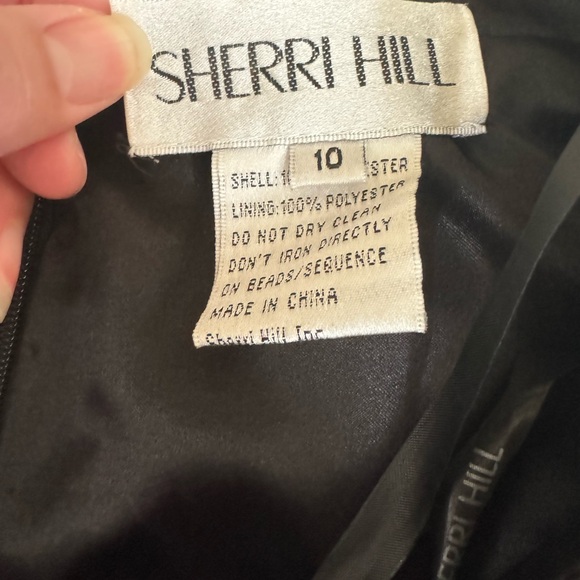 NWT SHERRI HILL Cocktail Prom Pageant Dress Black 
Rhinestone Size 10 - Picture 8 of 14